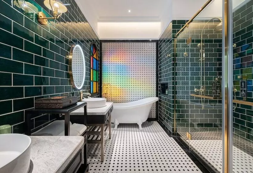 Hotelli Indigo Heilong Lake, An Ihg