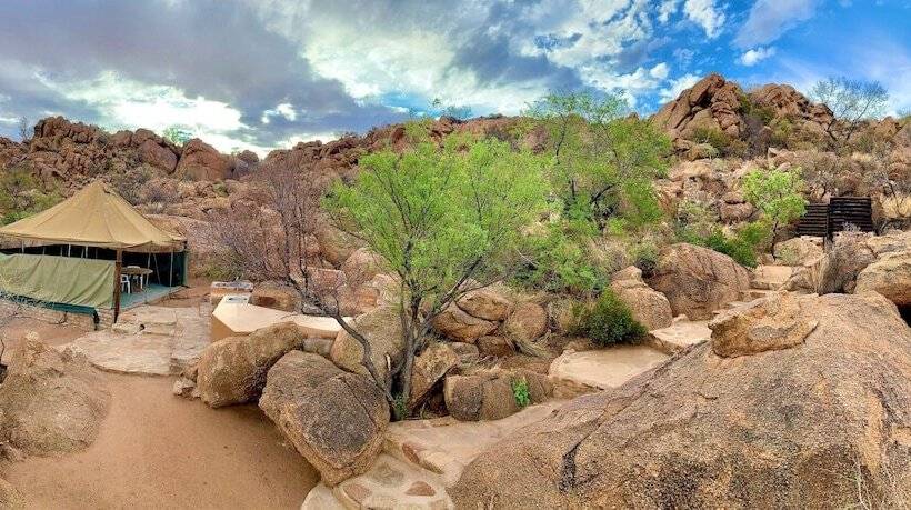 Hotel Namibgrens Guest Farm