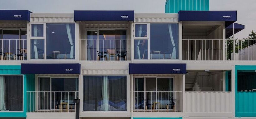 Hotel Parotia Waterhouse