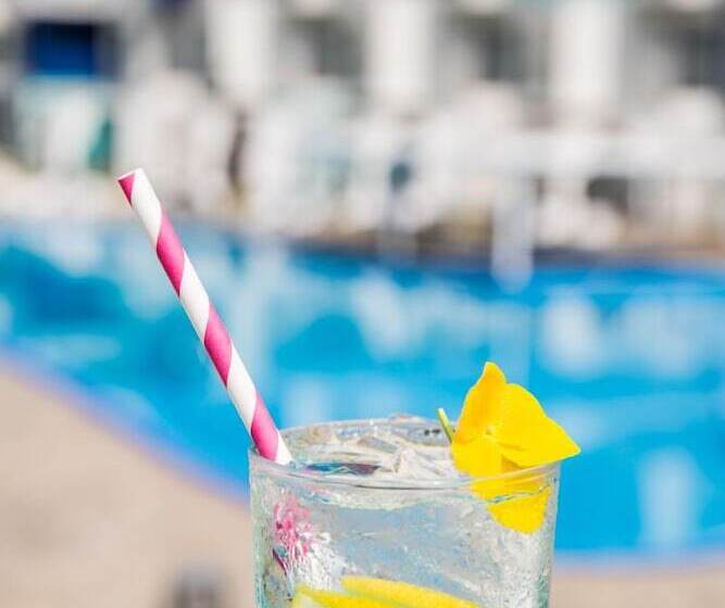 Hotel Parotia Waterhouse