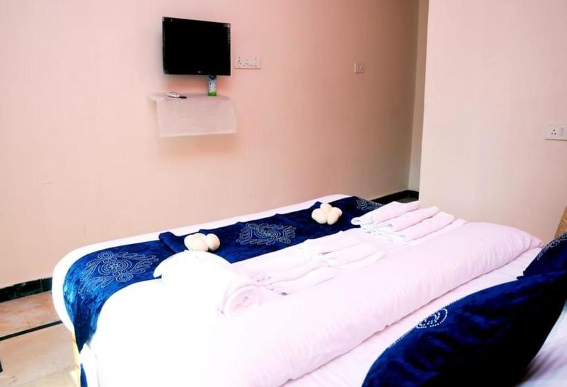 هتل Pk Suites Inn