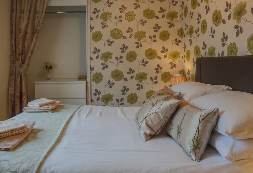 ホテル The Diggle