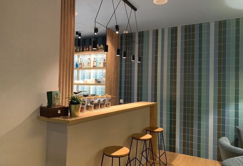 בית מלון כפרי Traffic Wrocław Stare Miasto