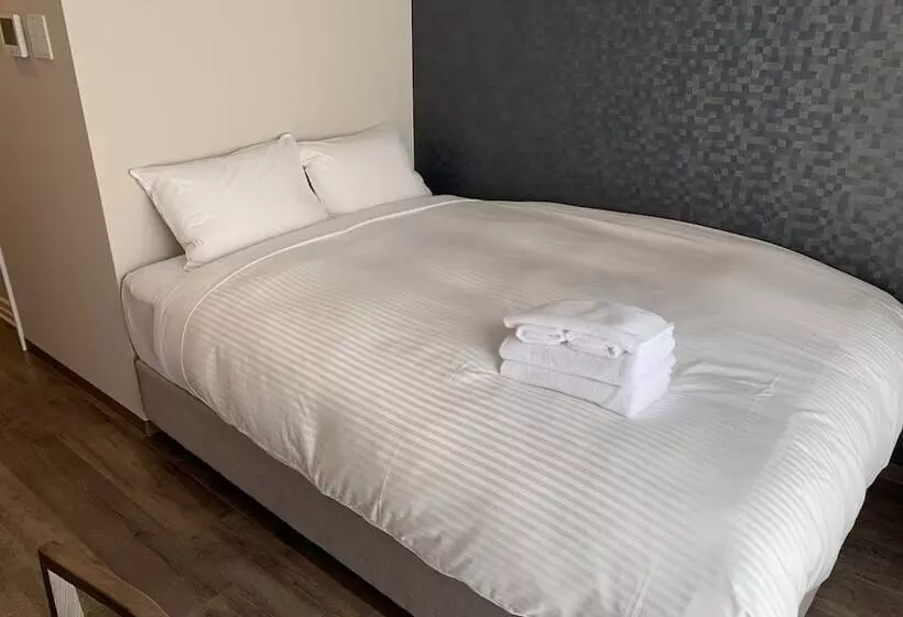 Mr.kinjo In Sky Harbor