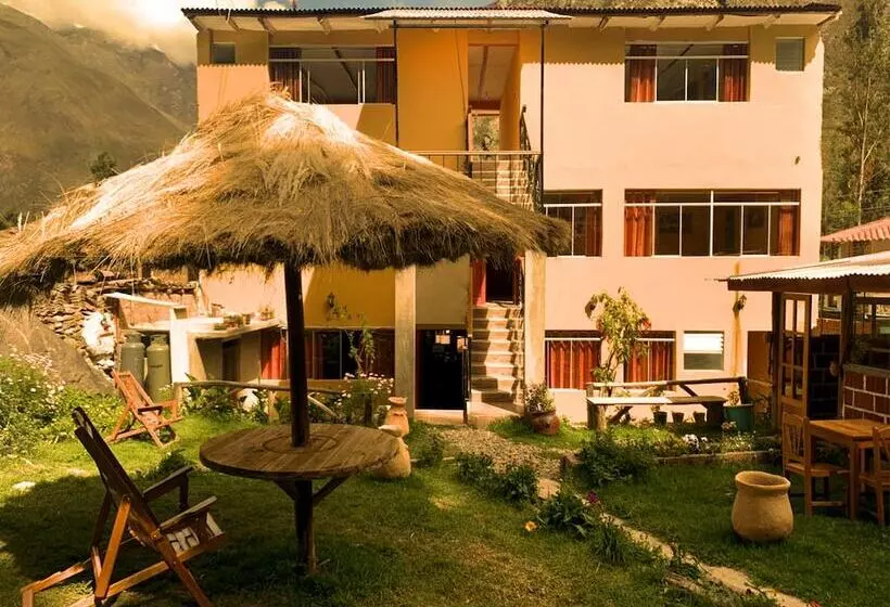 Majatalo Inka Khawarina Tambo Lodge