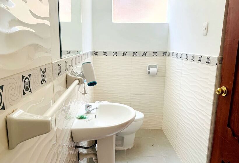 Pension Inka Khawarina Tambo Lodge