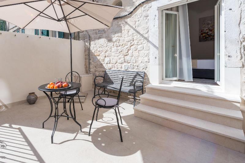 פנסיון Princ Heritage Rooms