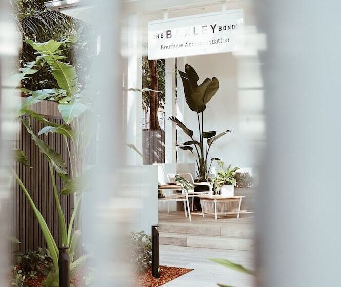 بنسيون The Baxley Bondi