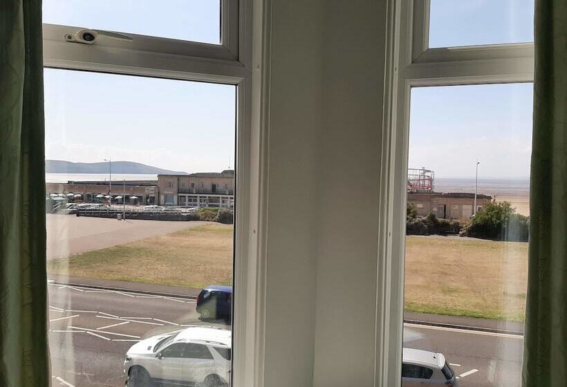 The Beaches Family B&b