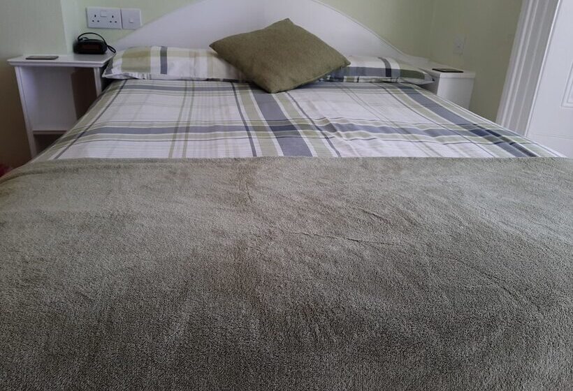 The Beaches Family B&b