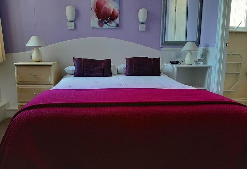 The Beaches Family B&b