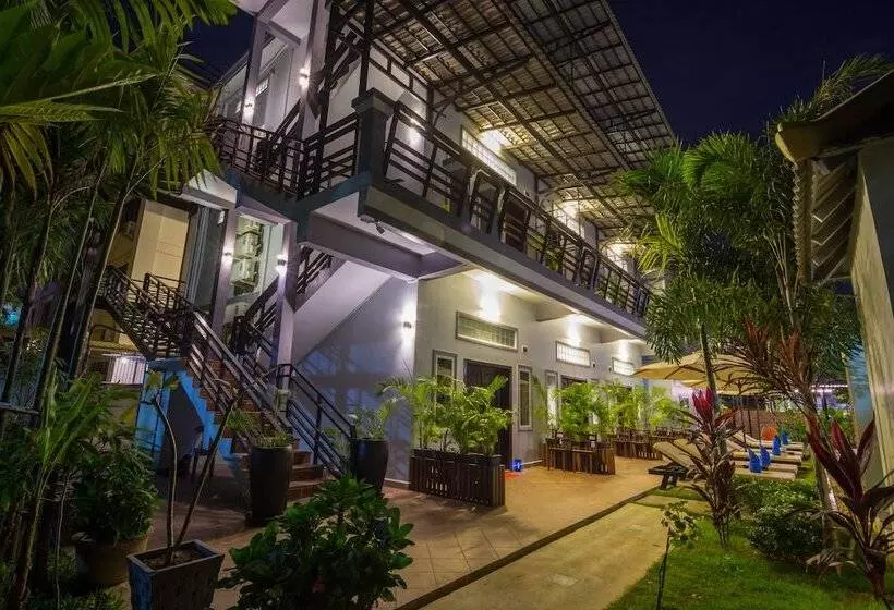 ユースホステル The Local Time Village