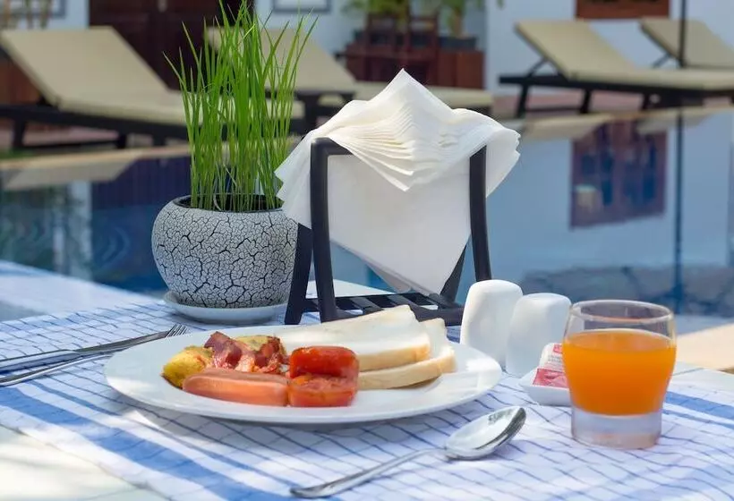 ユースホステル The Local Time Village