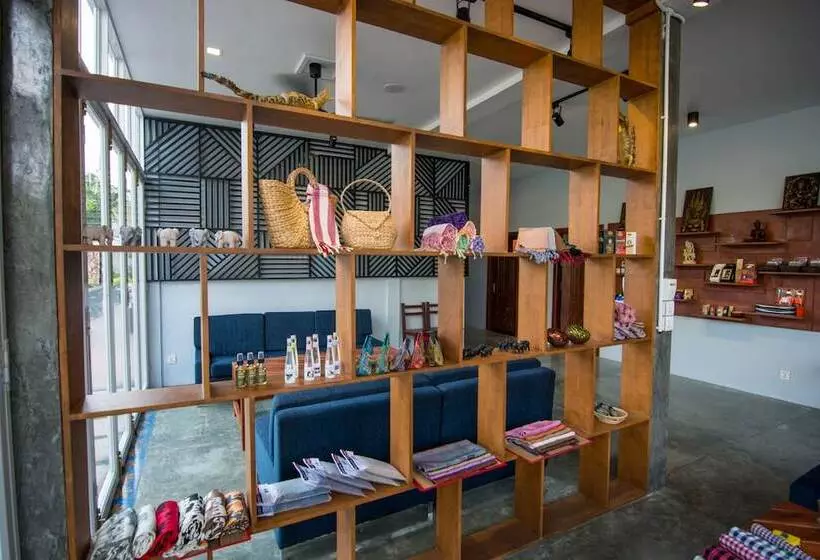 ユースホステル The Local Time Village