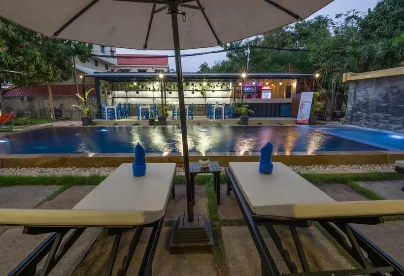 ユースホステル The Local Time Village