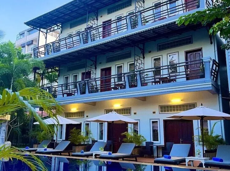 ユースホステル The Local Time Village