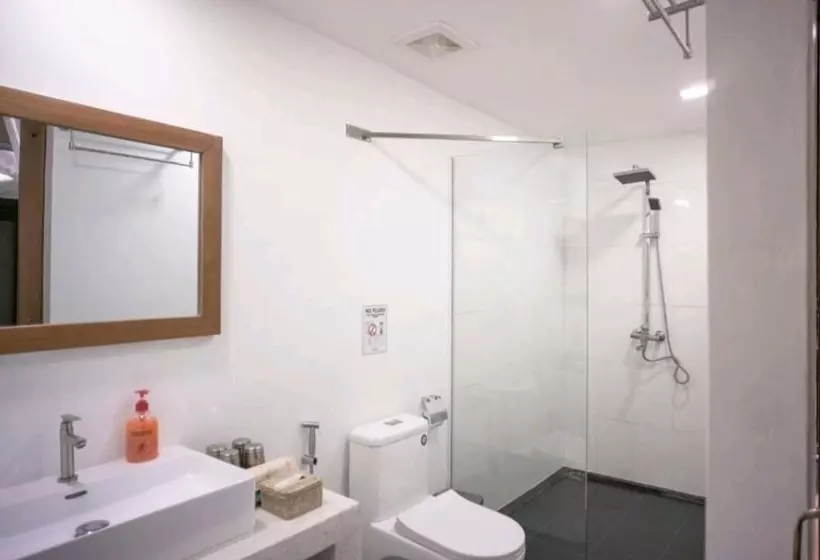 ユースホステル The Local Time Village