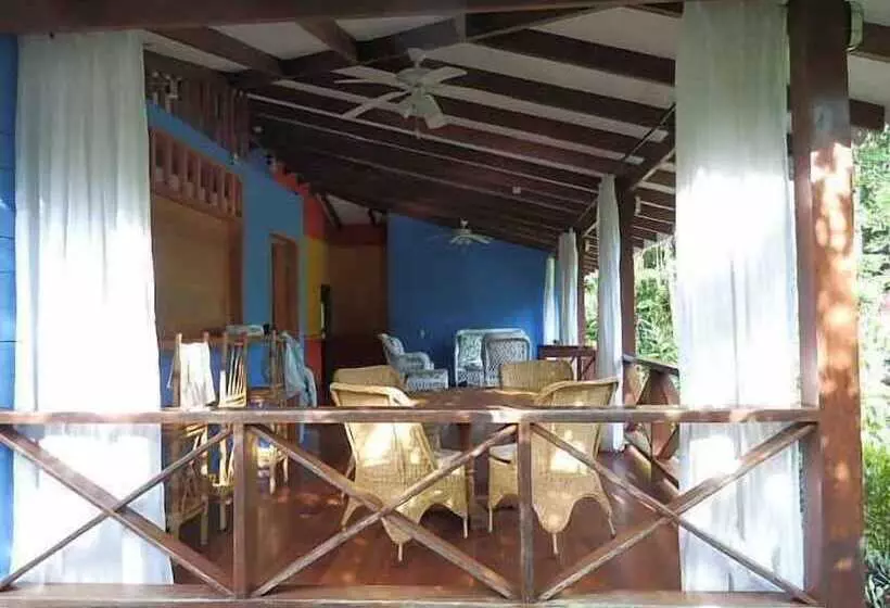 Casitas Mar Y Luz