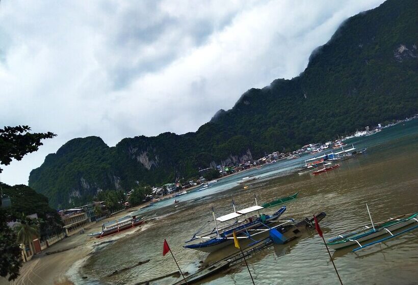 El Nido Corner Pension And Restaurant