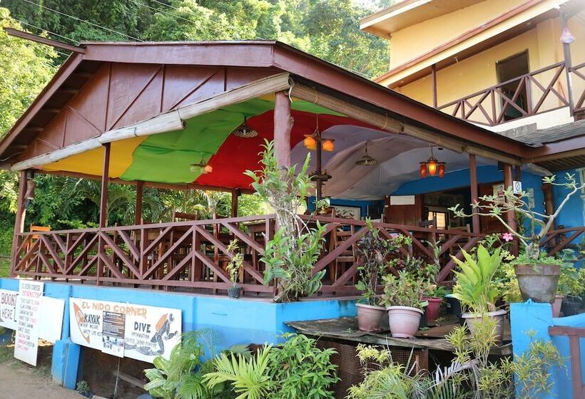 El Nido Corner Pension And Restaurant