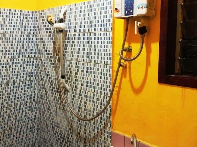 El Nido Corner Pension And Restaurant