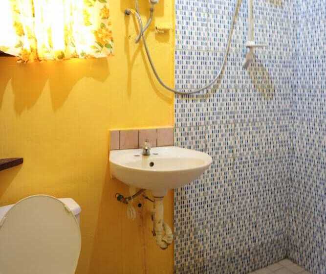 El Nido Corner Pension And Restaurant