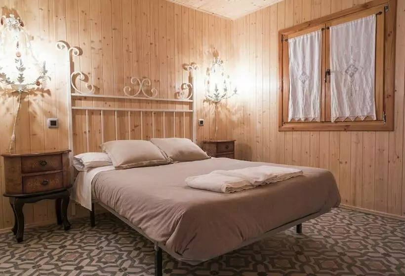 Hotelli Duratón Camping