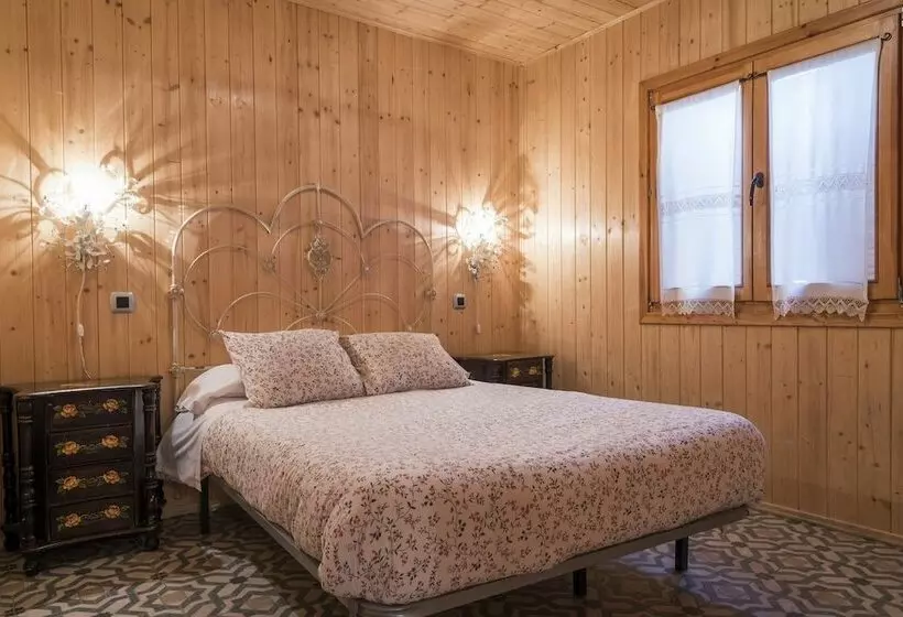 Hotelli Duratón Camping