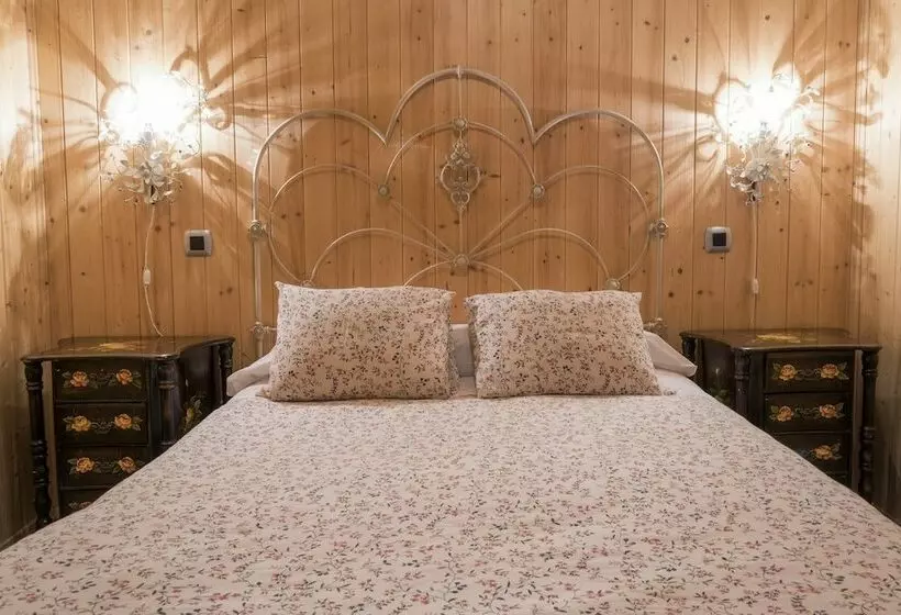 Hotelli Duratón Camping