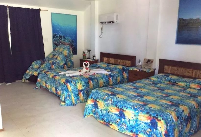 هتل Pacific Treelodge Resort