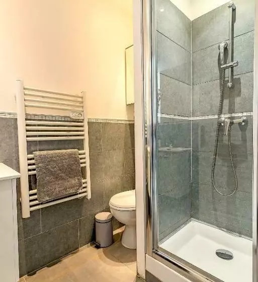 Studios Entre Le Pont D  Avignon Et Le Palais Des Papes