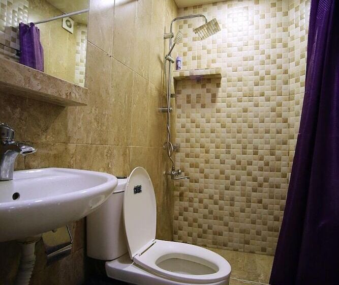 پانسیون Meridian