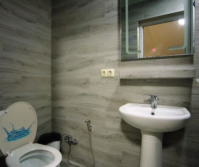 پانسیون Meridian