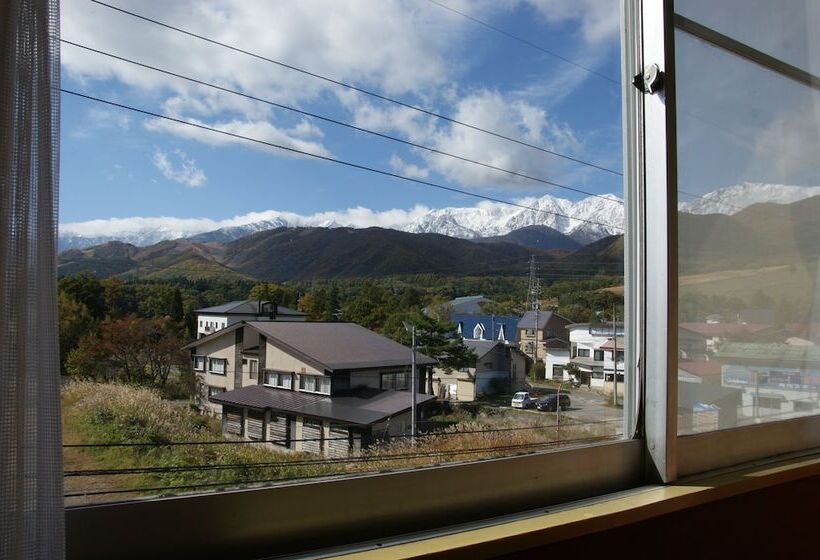 פנסיון Petit Hotel Shanze