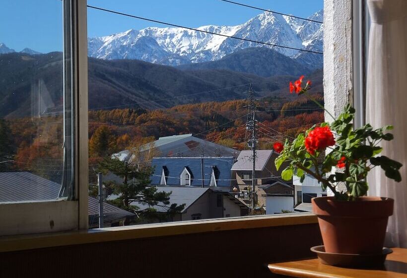 פנסיון Petit Hotel Shanze