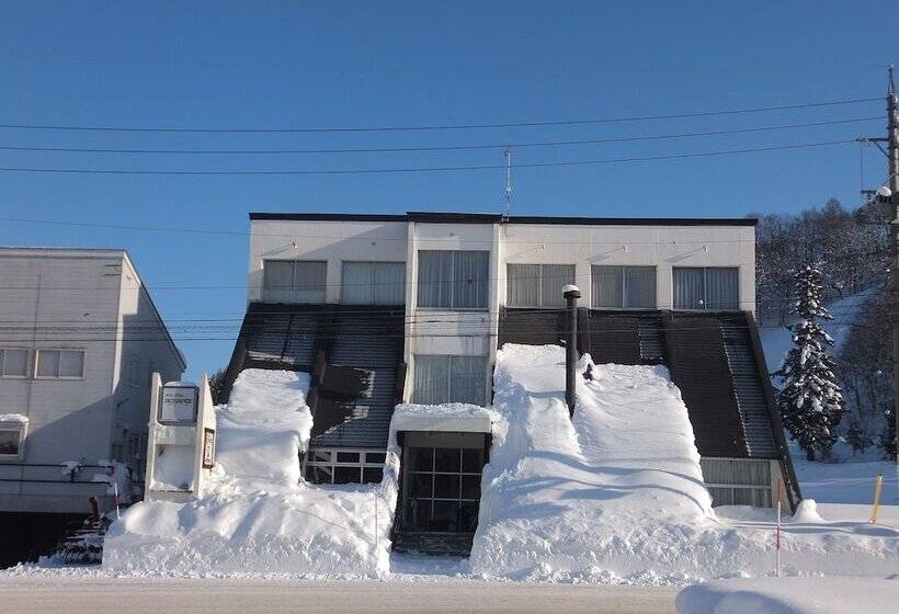 פנסיון Petit Hotel Shanze