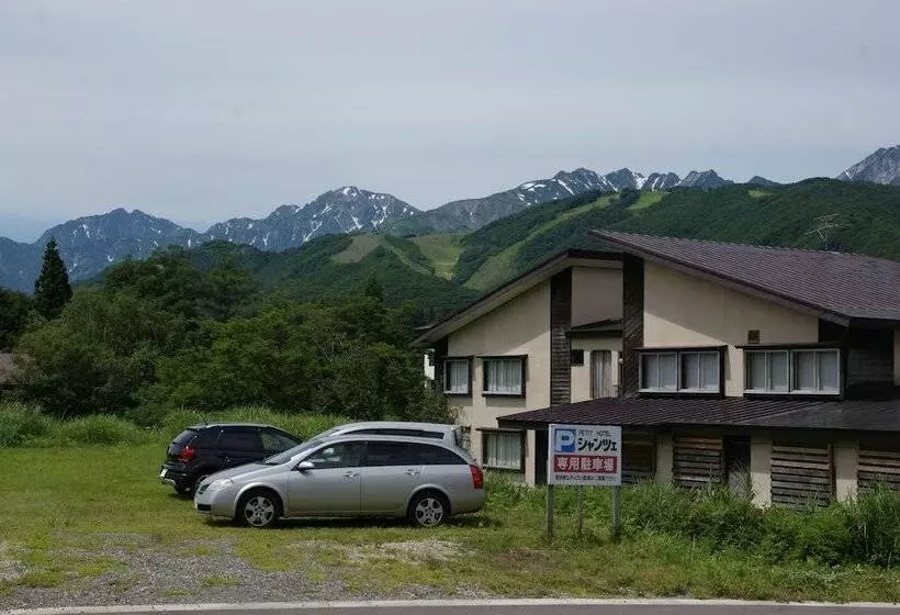 ペンション Petit Hotel Shanze