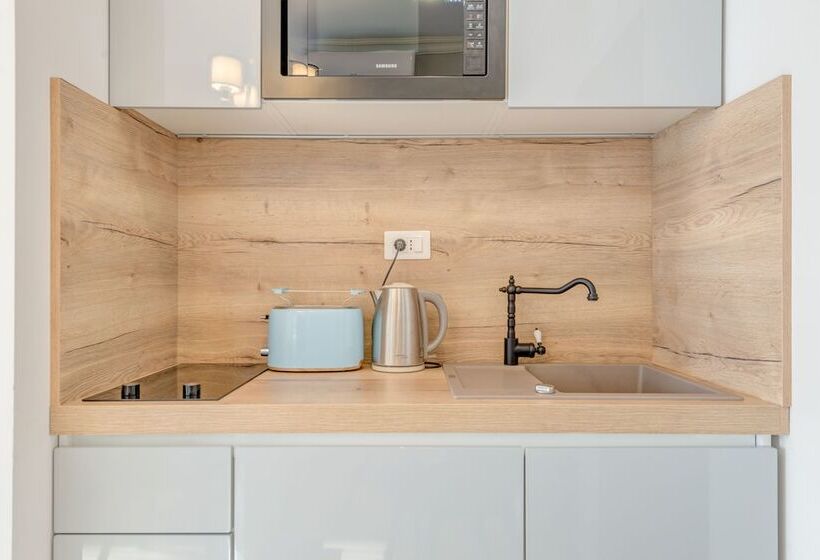 Pensão Piano Suites