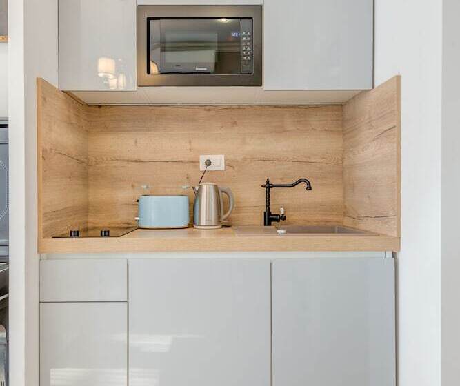 Pensão Piano Suites