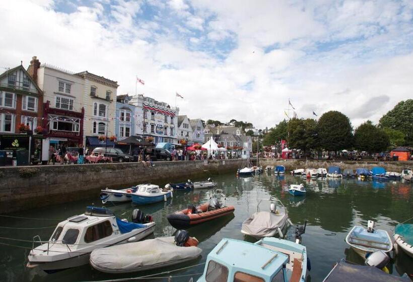 بنسيون St Elmo House