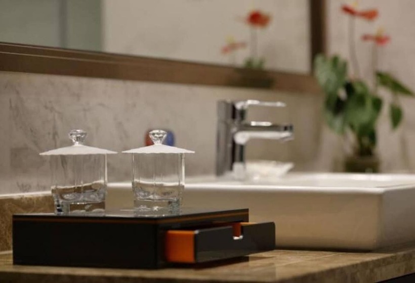 Banyan Hotel Of Shenzhen