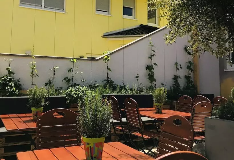 پانسیون Brauerei Gasthaus Deutscher Kaiser