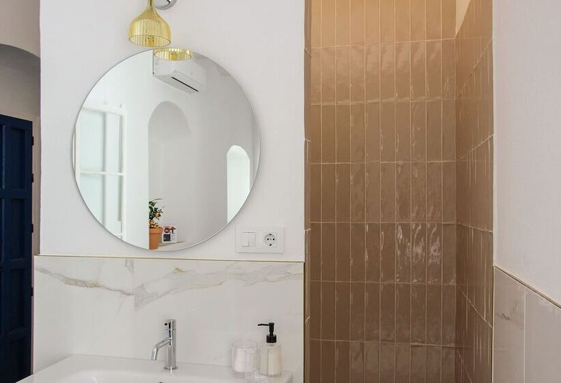 پانسیون Casa Bonhomía Adults Only