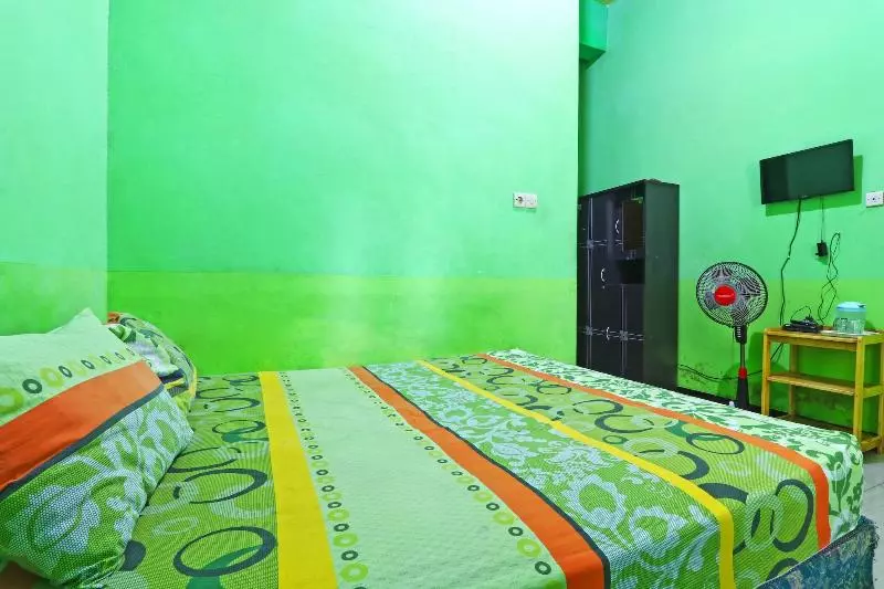 ペンション Penginapan Qarina Syariah Banjarbaru