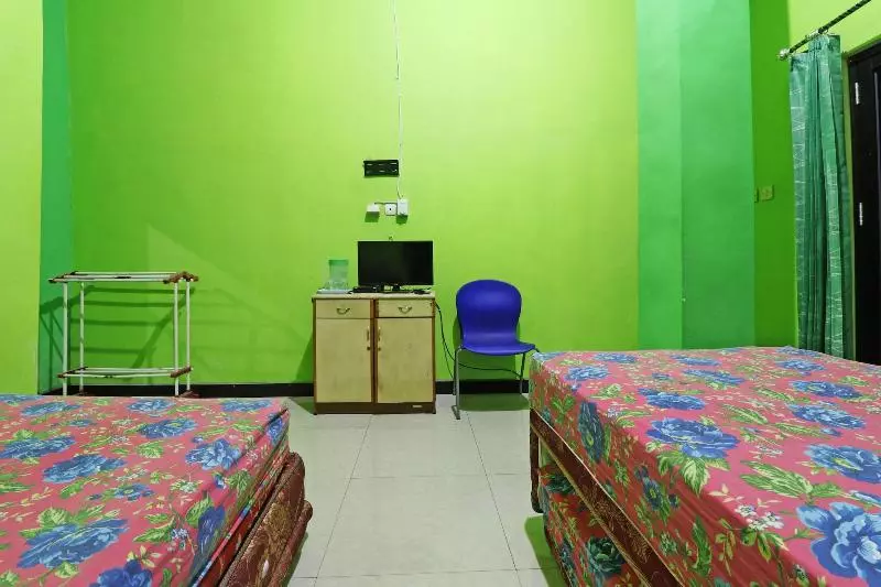 ペンション Penginapan Qarina Syariah Banjarbaru