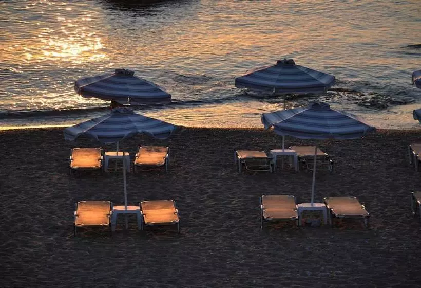 Majatalo Stegna Akti