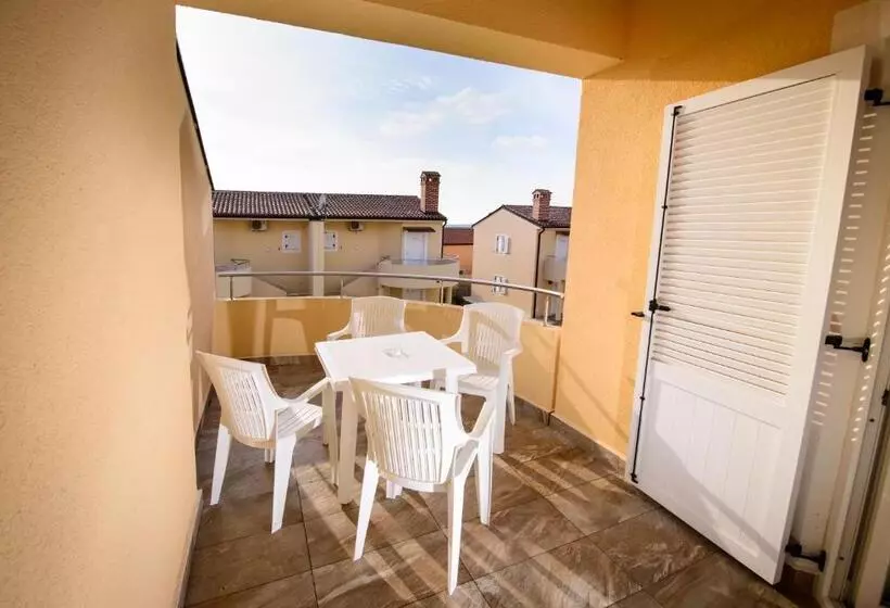 Plavo Nebo Istra Apartments