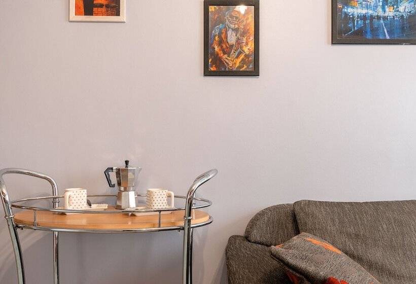 Rentalspb High Floor