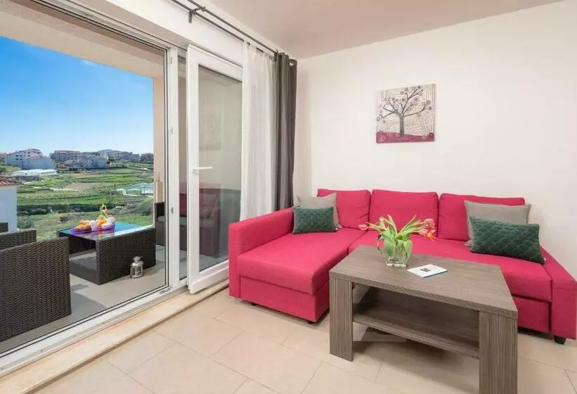 Olive Tree Apartments