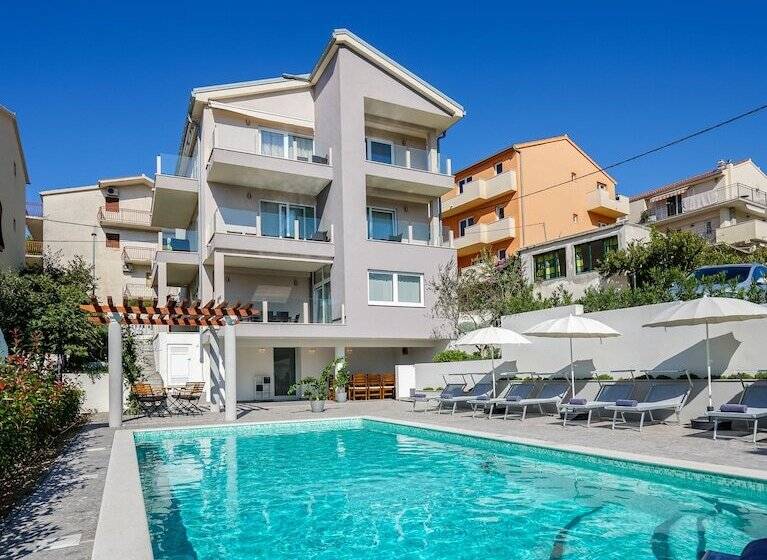 Olive Tree Apartments